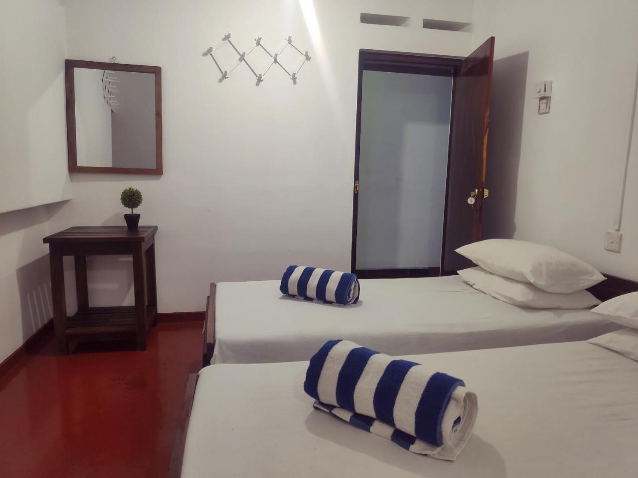 Chandra Holiday Home Dikwella Sur Exterior foto
